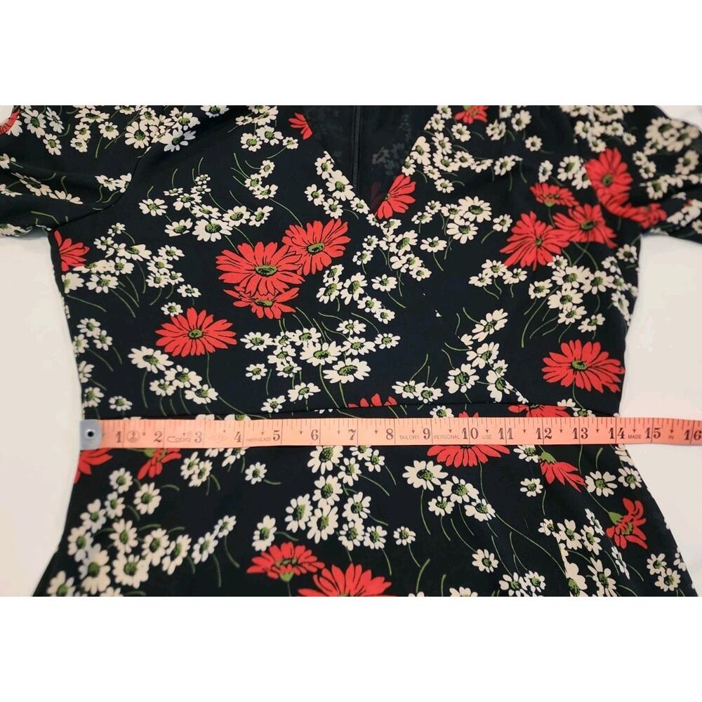 Madewell Hillside Daisies Peek A Boo Midi wrap dress Size 2 Surplice Bust - Picture 8 of 10